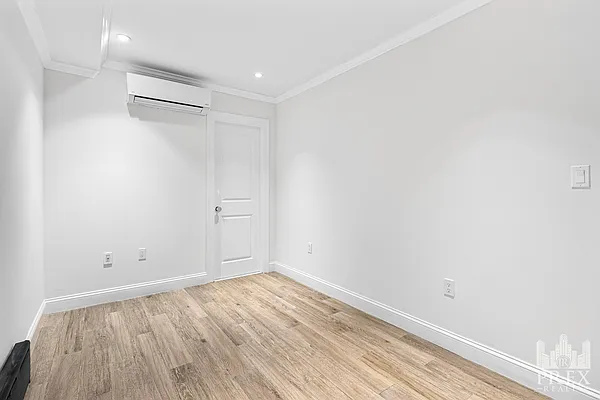 Rented by PREX Realty Corp | media 20
