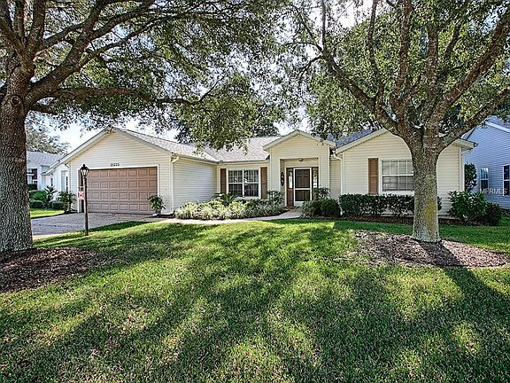 2nd image of 25225 Lost Oak Cir