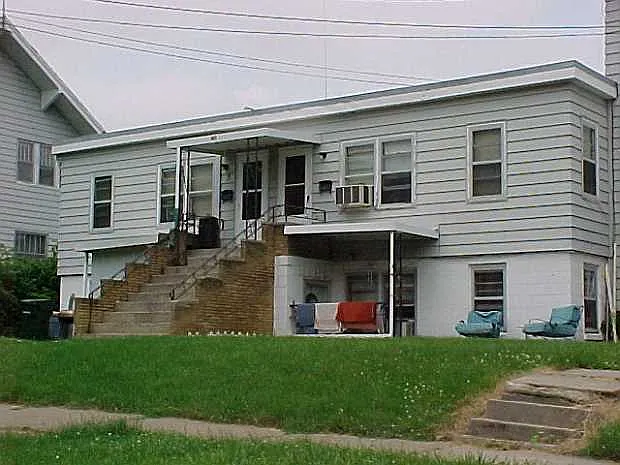 441 Allen St #3 — Photo 6