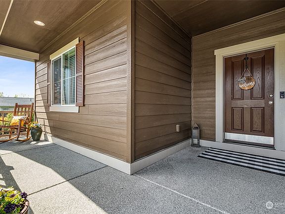 2nd image of 432 21st Street NW