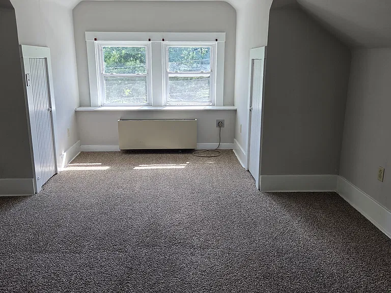 4305 Clairton Blvd — Photo 12