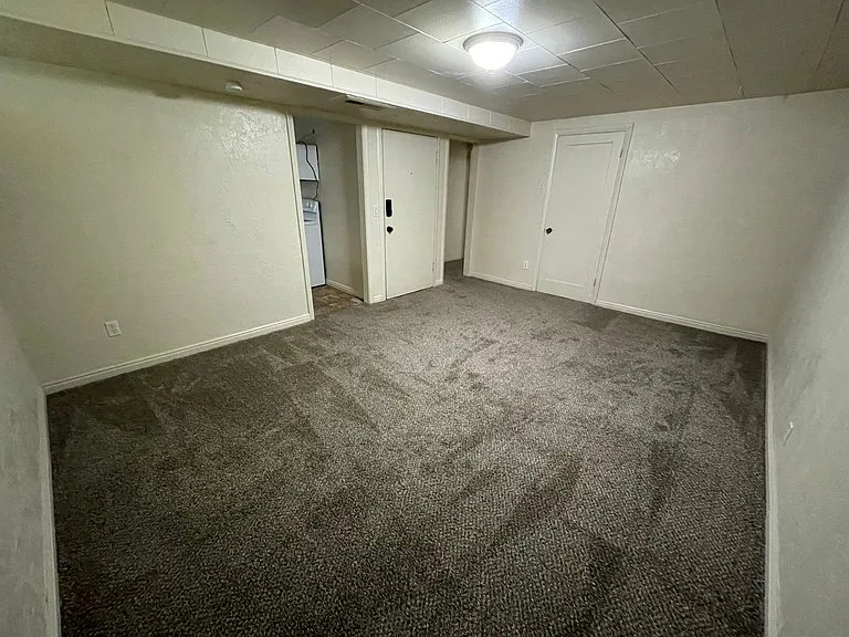 3148 Jefferson Ave — Photo 2