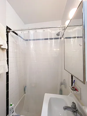 Rented by Compass | media 31