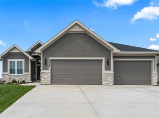 20928 W 188th Ter, Spring Hill, KS 66083