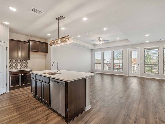 5th image of 5908 Eldora Dr