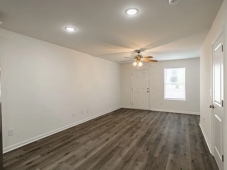 150 Ram Dr — Photo 5