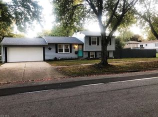 1180 Garth Dr, Kent, OH 44240