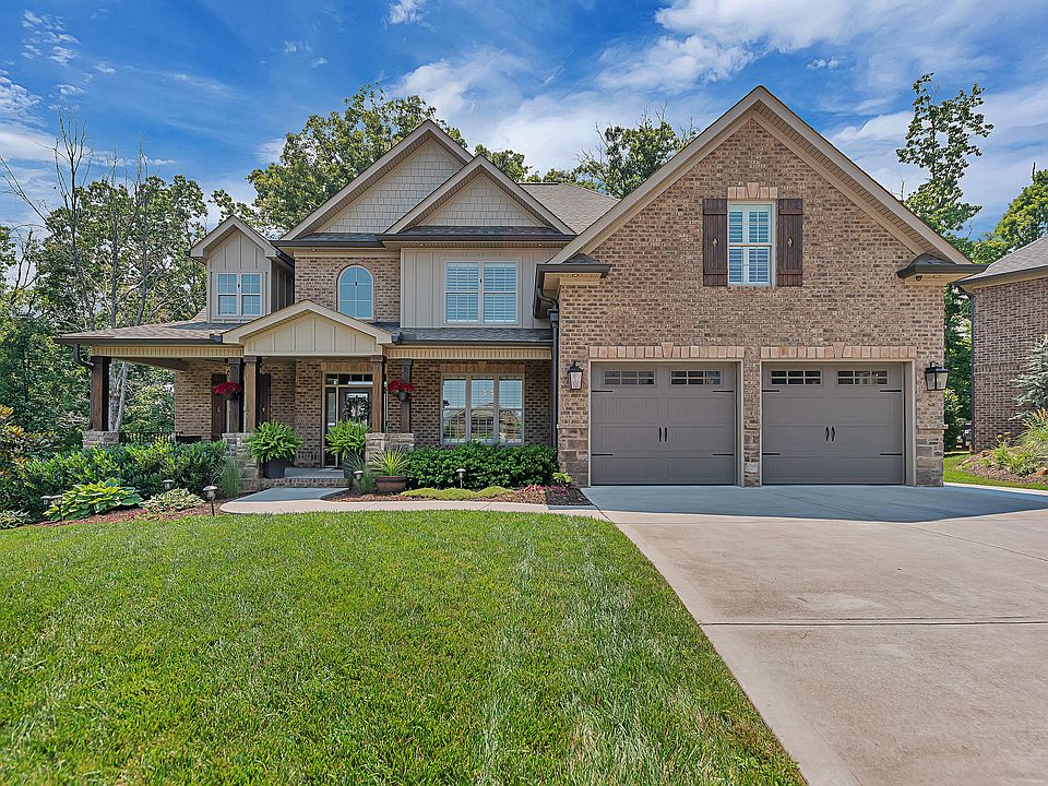 1st image of 10318 Avery Springs Ln