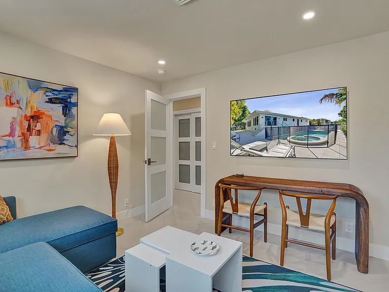 1673 Bel Air Ave — Photo 10