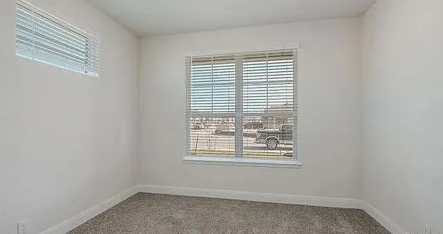 327 Colorado Cyn — Photo 21