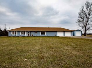 3415 82nd St, Meriden, KS 66512