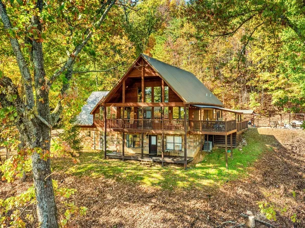 2001 Tiffany Way, Pigeon Forge, TN 37862