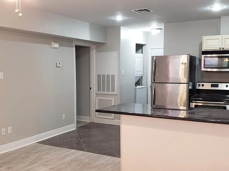 1215 Josephine St #5 — Photo 2