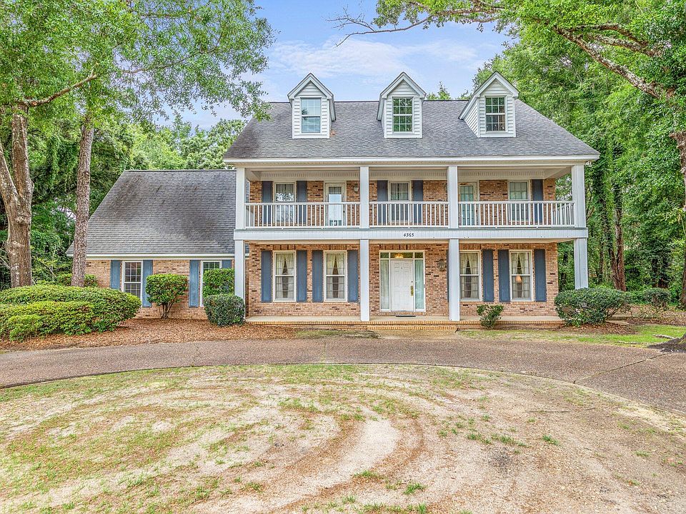 1st image of 4365 Devereux Dr