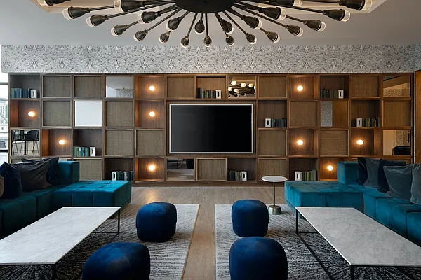 Rented by Herald Towers LLC | media 24