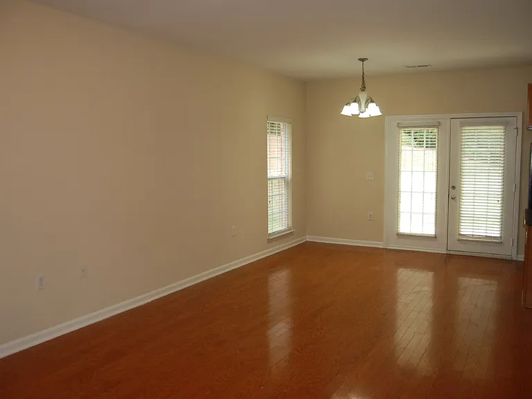5234 Hilltop Rd #103 — Photo 5