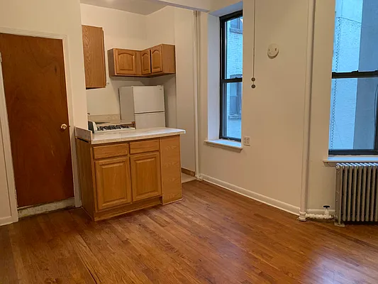 Rented by Century 21 Premier  | media 12