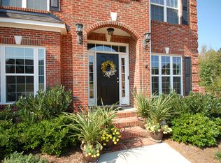 5609 Old Town Ln, Gastonia, NC 28056