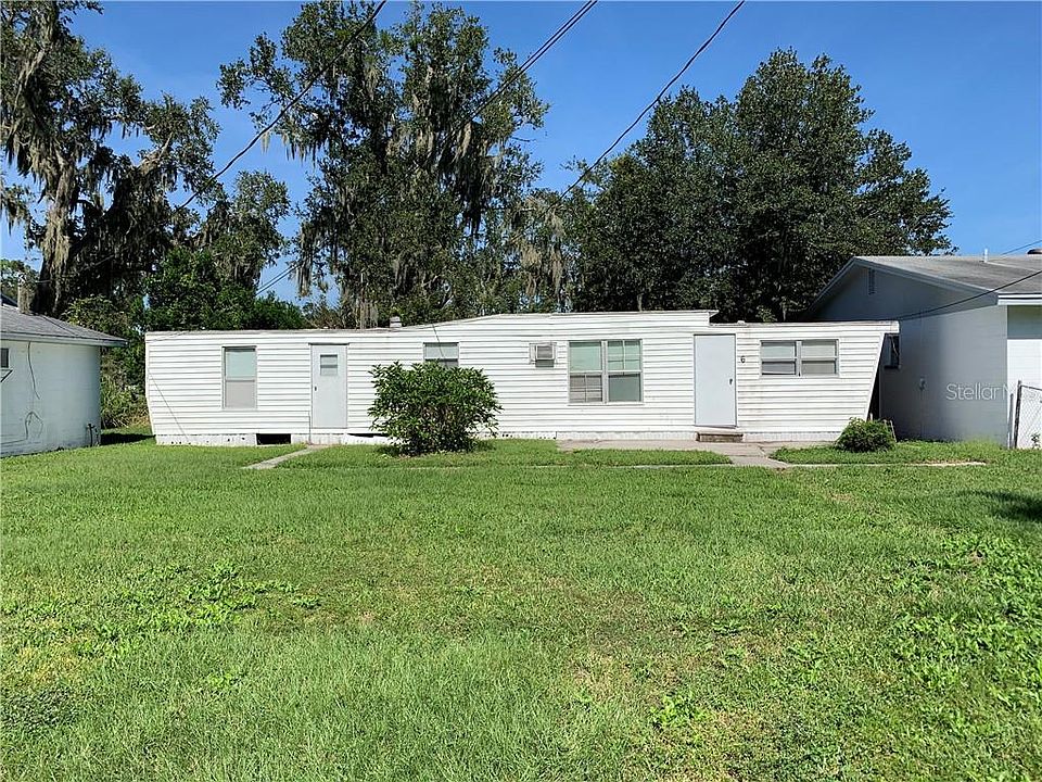 2nd image of 2320 Wydine Dr