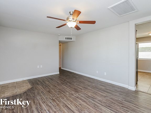 4th image of 7459 E Capri Ave