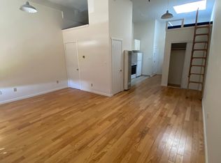 631 4th St #J, Santa Rosa, CA 95404