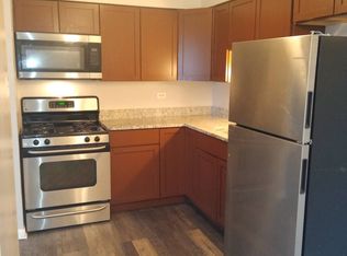 5710 108th St APT 3B, Chicago Ridge, IL 60415