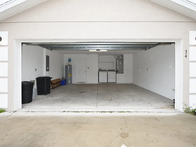 34 Renshaw Dr — Photo 25