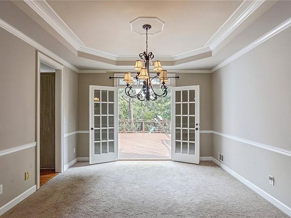 5th image of 3282 Belmont Glen Dr SE