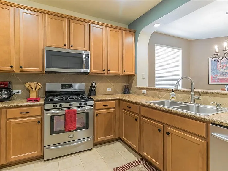 9201 Brodie Ln #902 — Photo 15