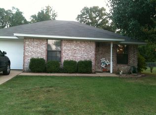 4940 Haning Dr, Reno, TX 75462