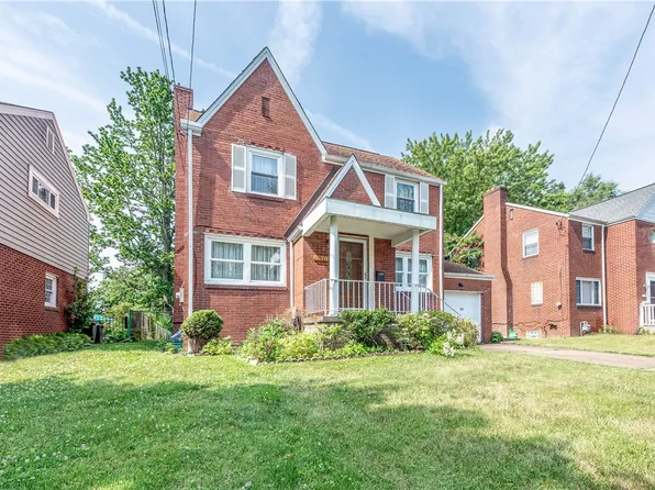 470 Summit Dr, Pittsburgh, PA 15228