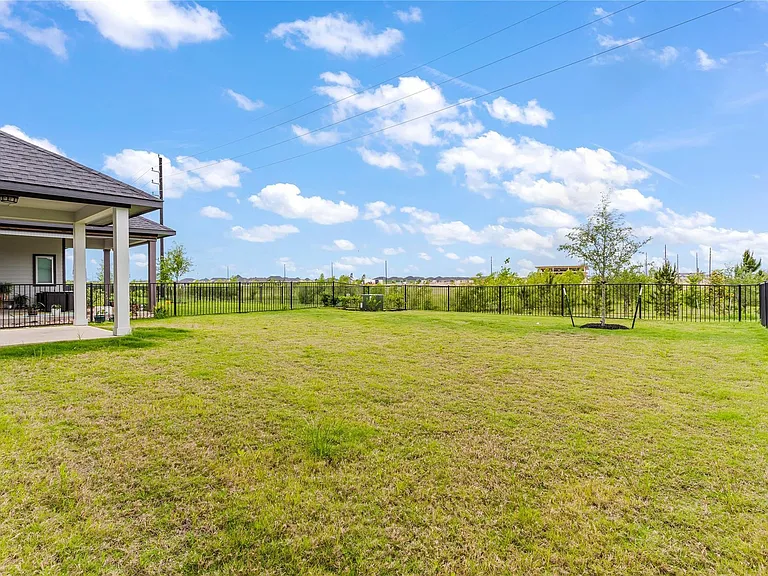 4702 Cold Stream Ct — Photo 33