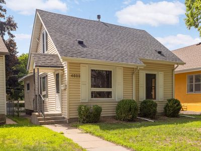 4522 15th Ave S, Minneapolis, MN, 55407