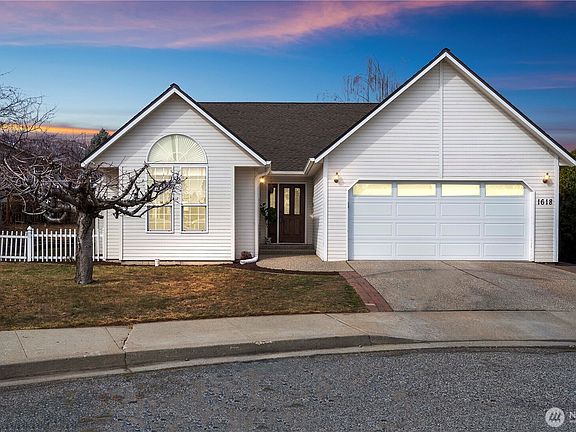 2nd image of 1618 Alderwood Drive
