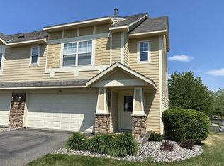 1549 Fox Hunt Way, Victoria, MN 55386