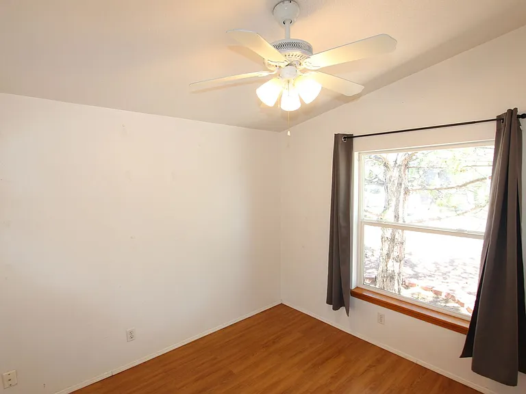 1743 W Mikey Dr — Photo 10