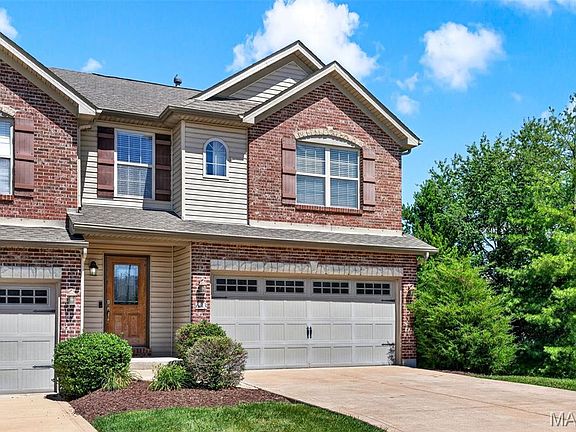2nd image of 633 Giotto Ct
