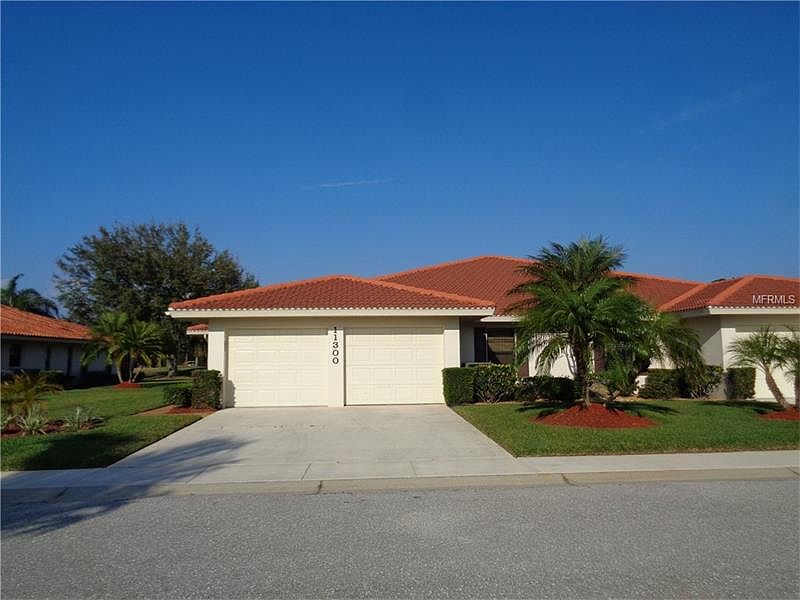 1st image of 11300 SW Essex Dr
