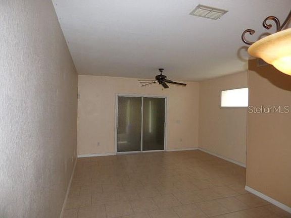 3rd image of 4175 Plantation Cove Dr