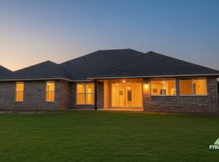 2496 ft² Floor Plan, Khalifa Court Plan, Khalifa Court, Flint, TX 75762