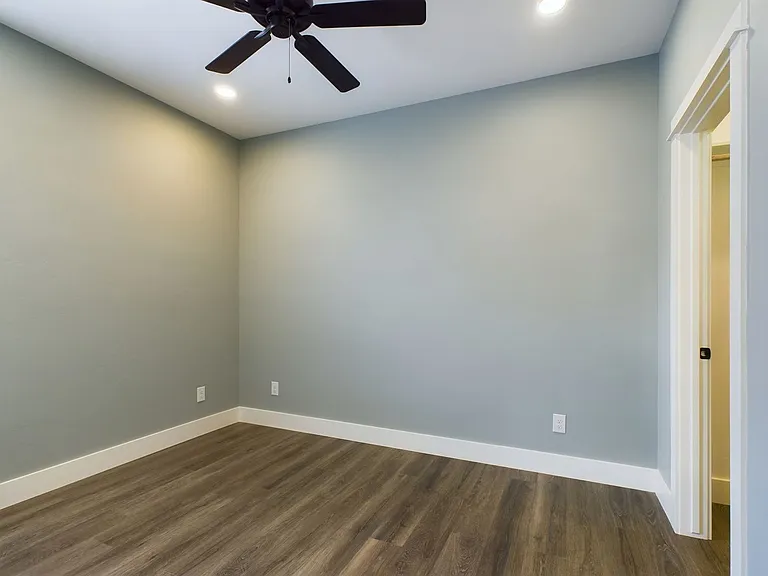 505 Mooney Ln — Photo 18