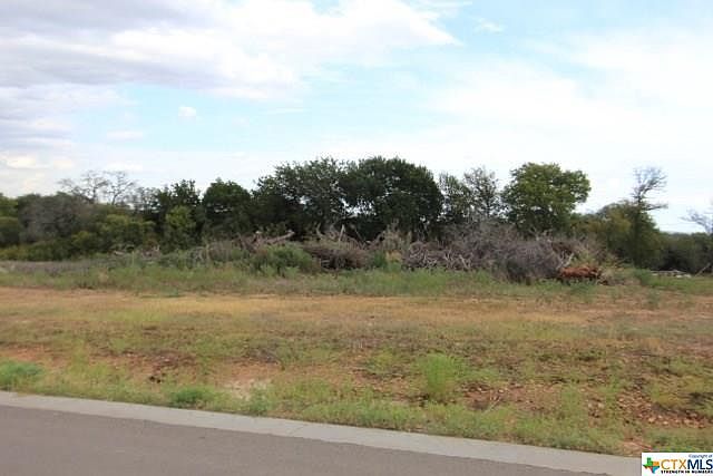 1st image of 556 Creekside Dr