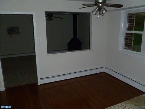 5th image of 1053 Dauphin Ct