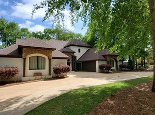 109 Oldbarn Ln, Dothan, AL 36305