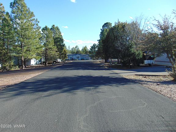 4th image of 681 S 2nd St