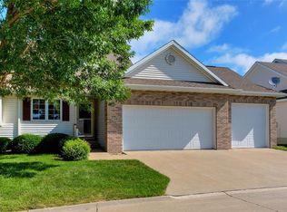 736 SE Ponds Edge Ln, Ankeny, IA 50021