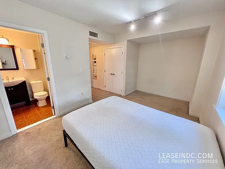 3534 10th St NW #150 — Photo 11