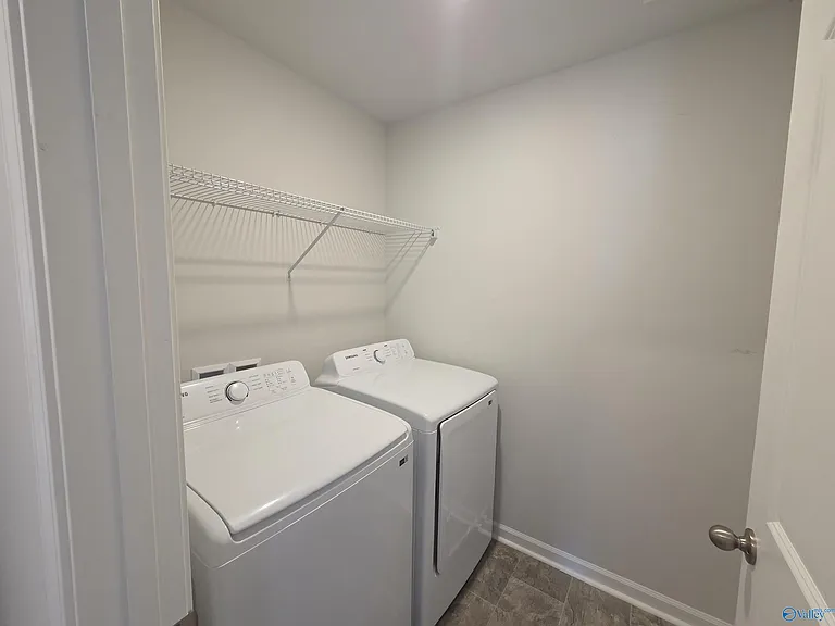 147 Tobin Ln — Photo 9