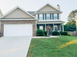1147 Sky Top Ln, Powell, TN 37849