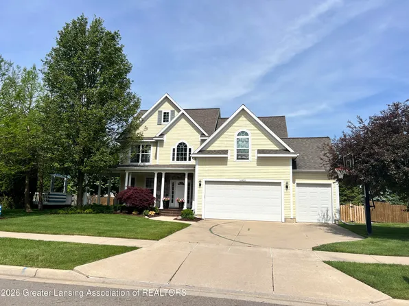 16920 Black Walnut Ln, East Lansing, MI 48823